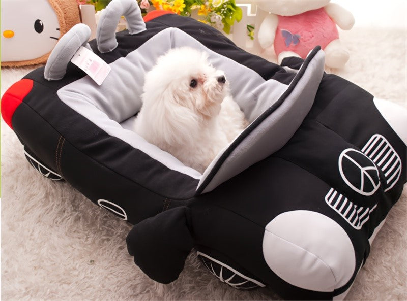 Influencer Dog Kennel